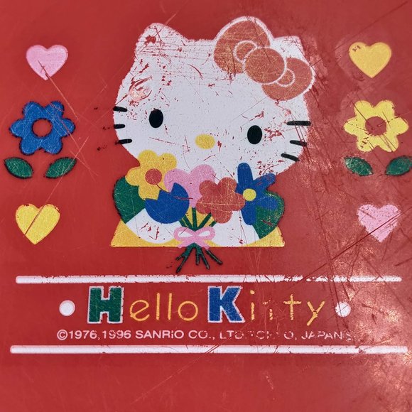 Vintage 94 96 Hello Kitty Sanrio Set 2 Red Pink Plastic Plates 2 Red Cups 1 Fork - Picture 9 of 12